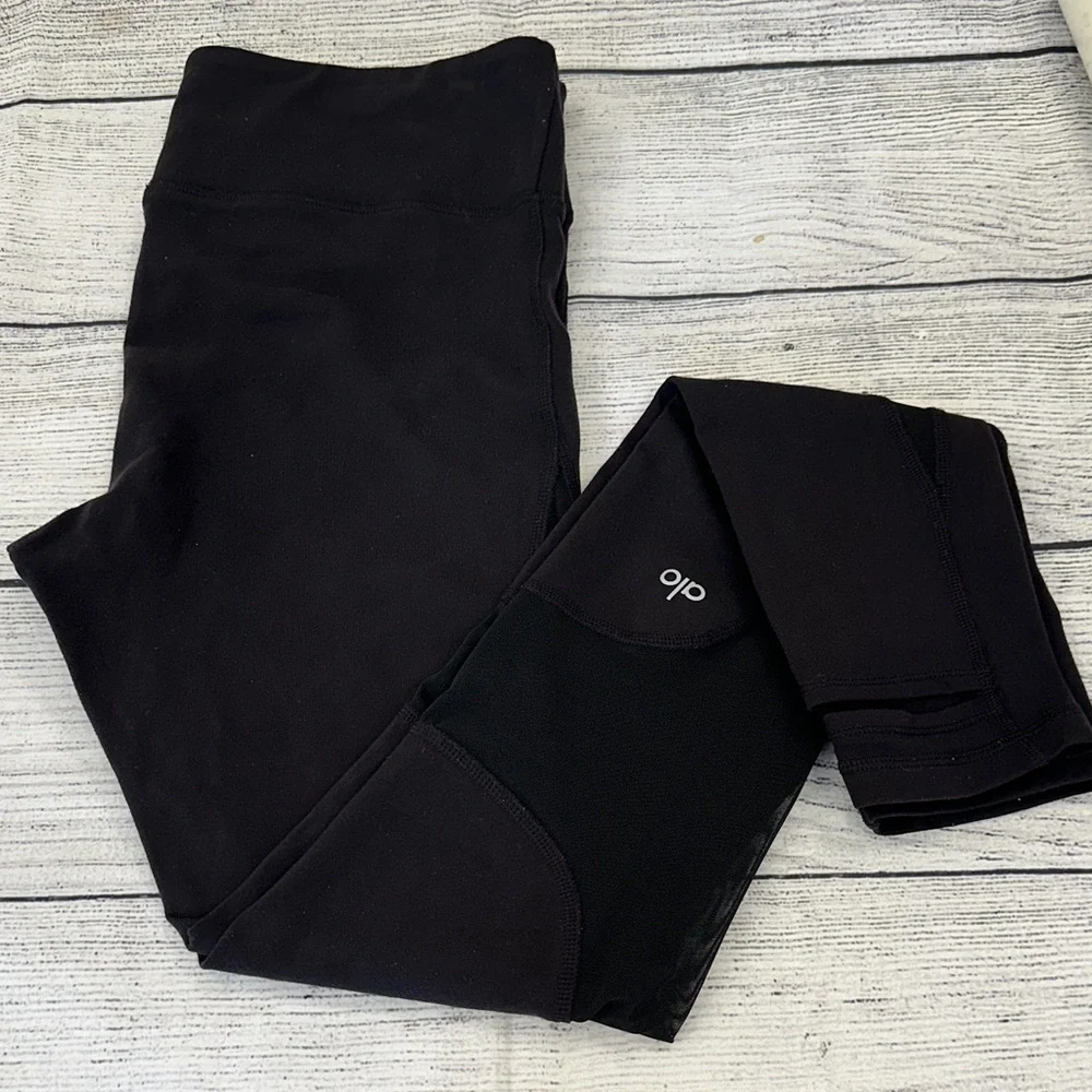 ALO Yoga Black Mesh Leggings - Picture 15 of 16